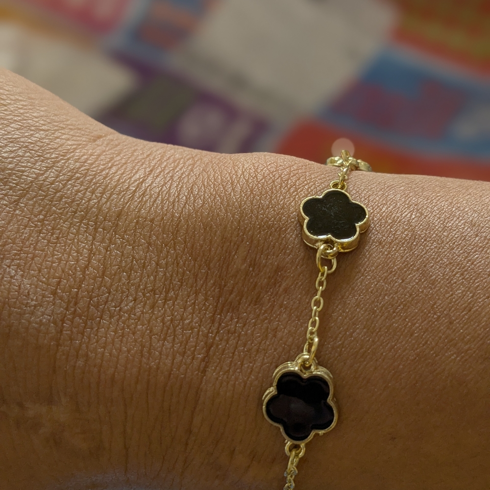 Delicate Clover Chain Bracelet with Black Enamel and Gold Links